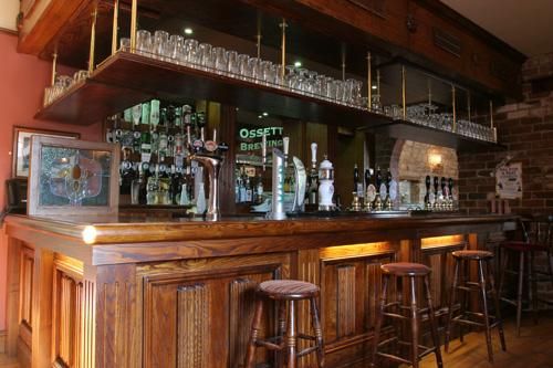 (Bar). Published on 12-02-2013