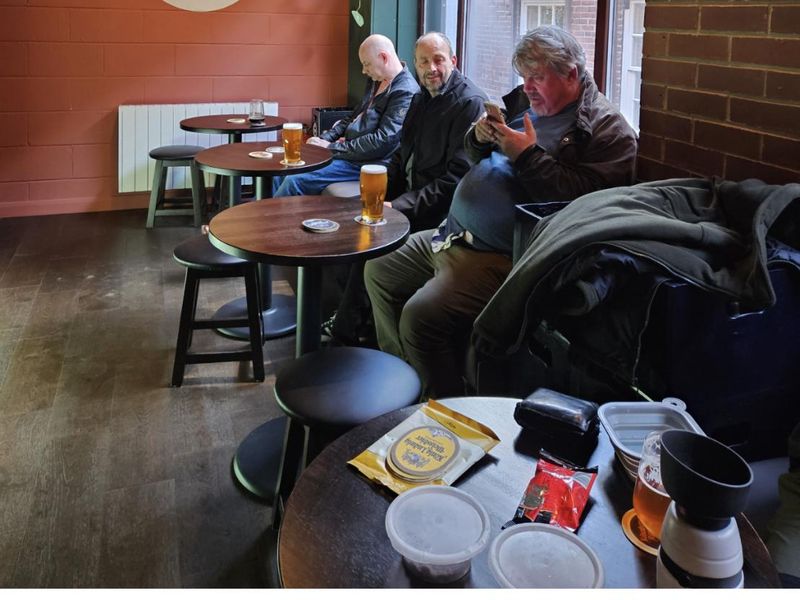 (Customers). Published on 14-04-2026