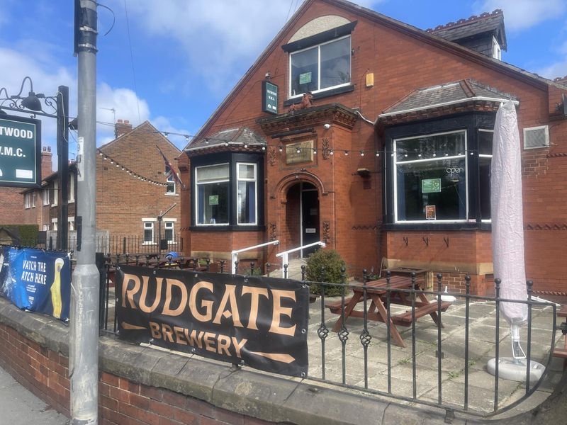 (Pub). Published on 19-04-2026