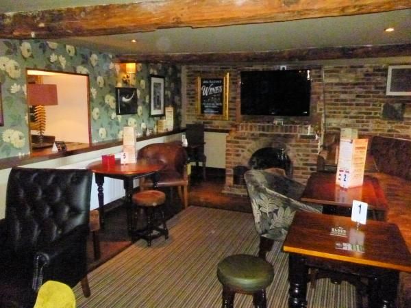 (Restaurant). Published on 20-05-2016