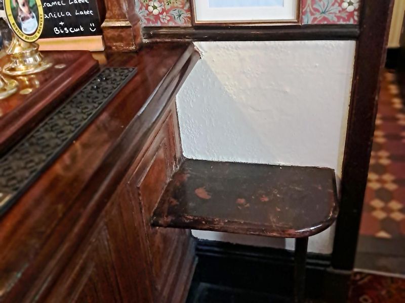 Rear Bar - small bench. (Pub, Bar). Published on 08-06-2025 