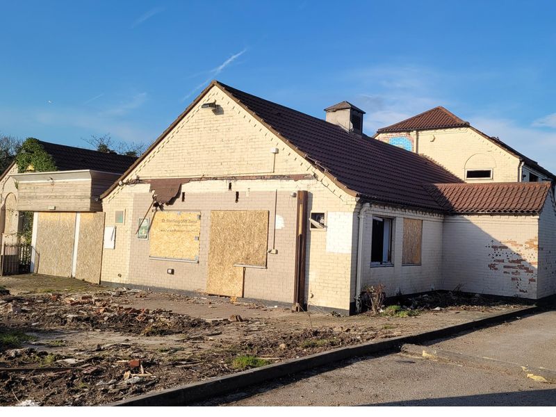 Derelict in spring 2024. Published on 20-04-2024 