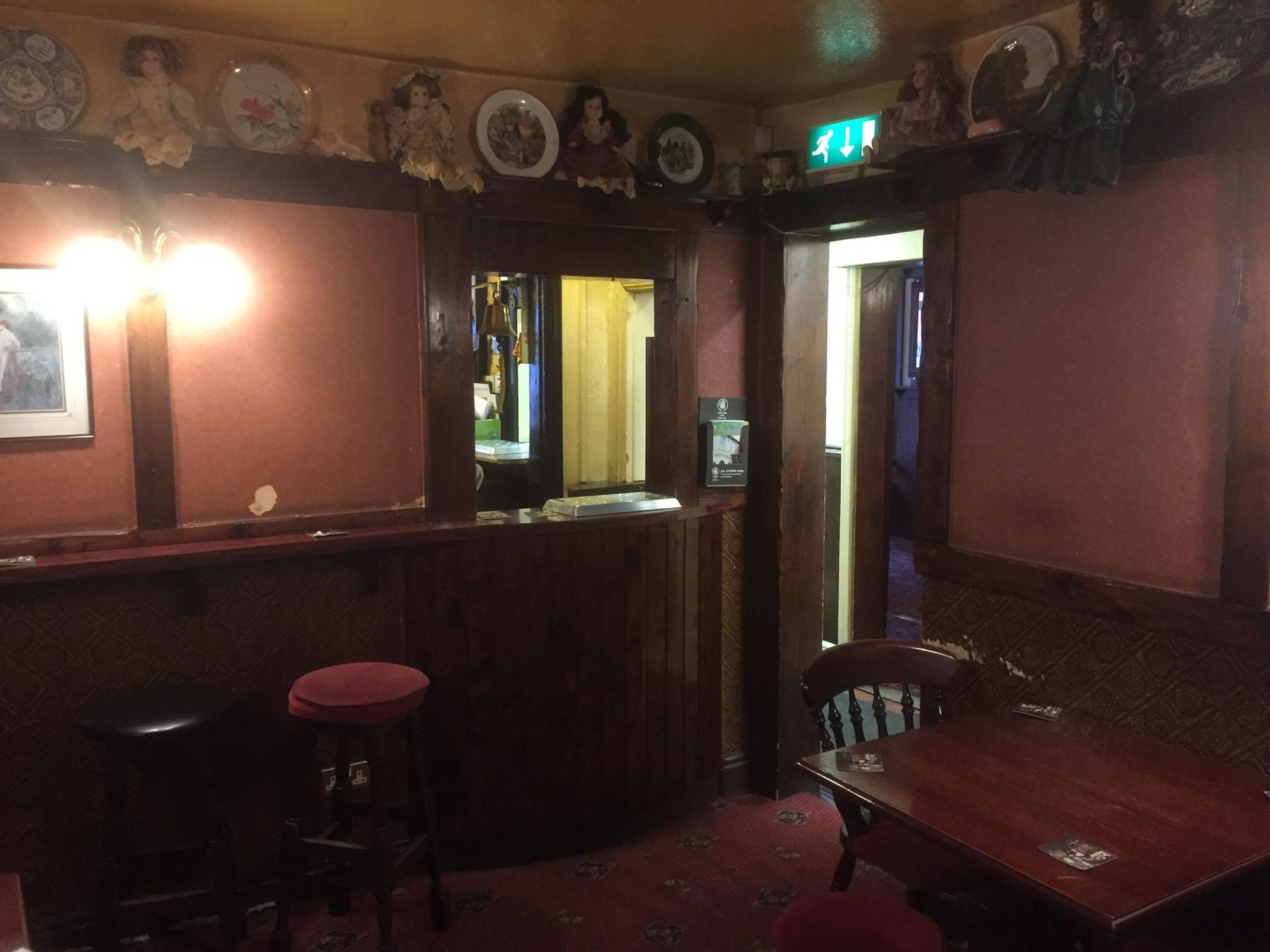 Snug serving hatch 2017. Published on 06-03-2017