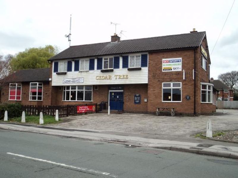 Cedar TRee, Aldridge. (Pub, External). Published on 08-04-2012