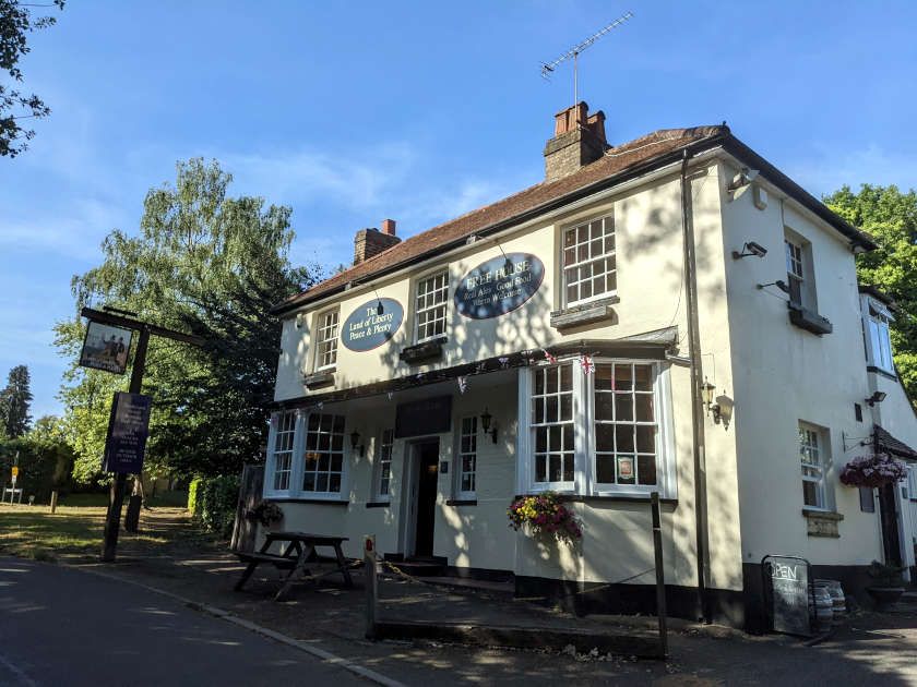 Exterior photo. Land of Liberty, Peace & Plenty.. (Pub, External). Published on 06-08-2022