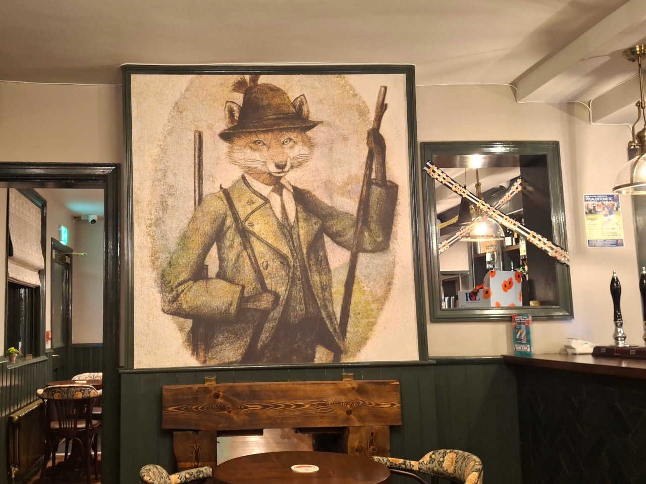 Fox and Hounds, interior. (Pub, Bar). Published on 11-05-2025