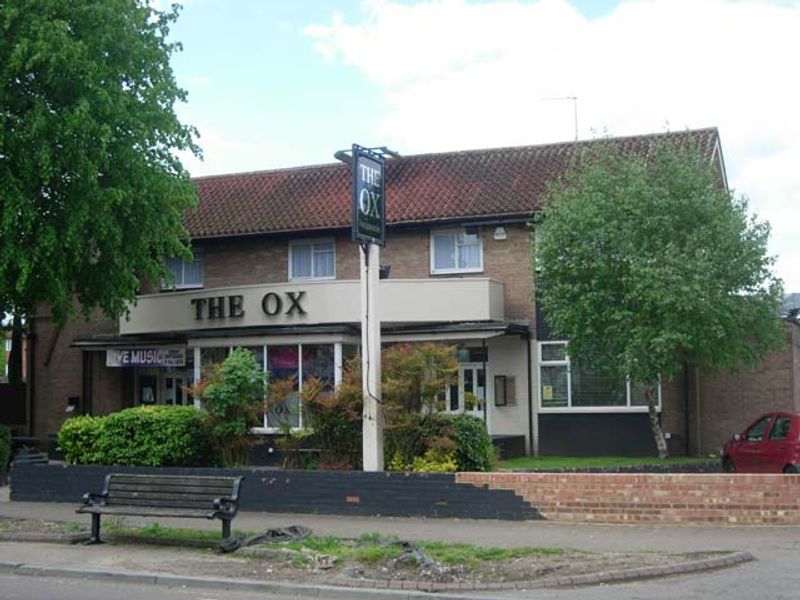 Ox, South Oxhey. (Pub, External, Key). Published on 06-02-2013