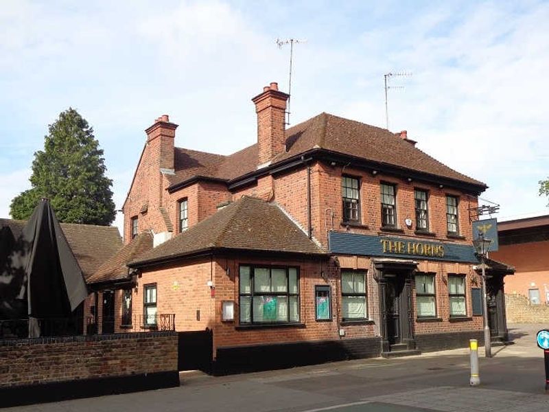 Horns. (Pub, External, Key). Published on 01-01-1970