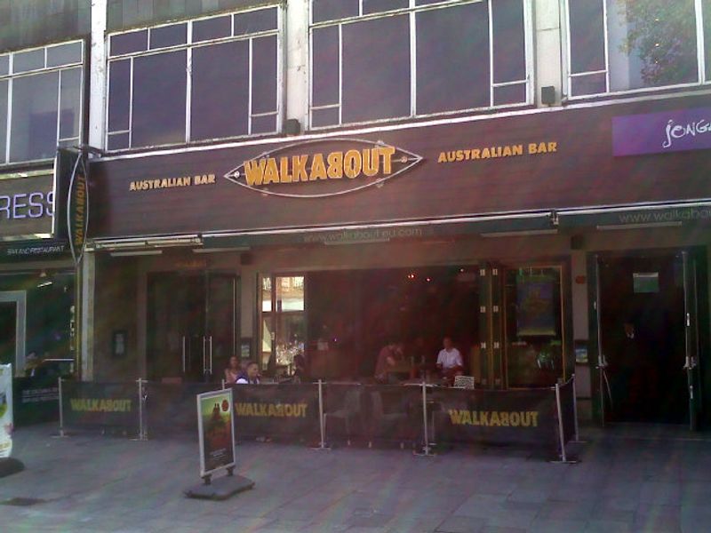 Walkabout Watford. (Pub, External, Key). Published on 01-01-1970