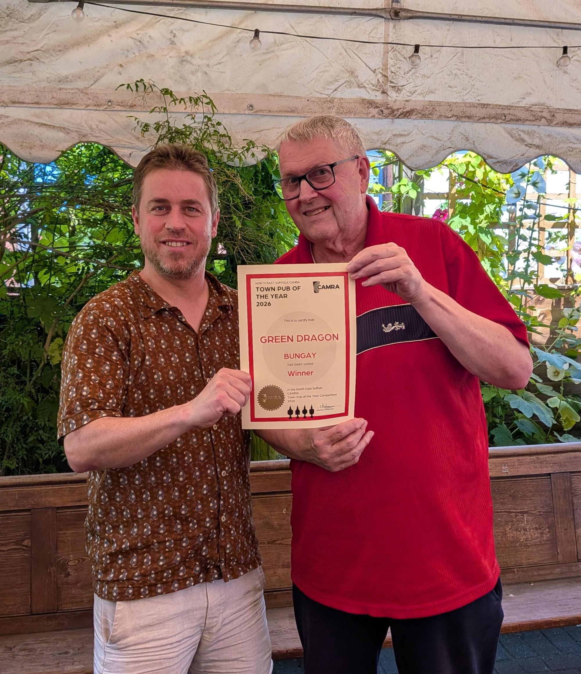 2026 Town PotY presentation to Green Dragon, Bungay. (External, Publican, Award). Published on 28-06-2026