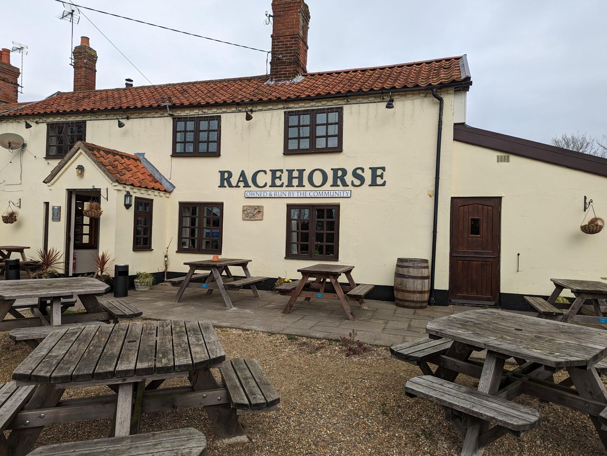 Racehorse Westhall 220223. (Pub, External, Key). Published on 23-02-2023