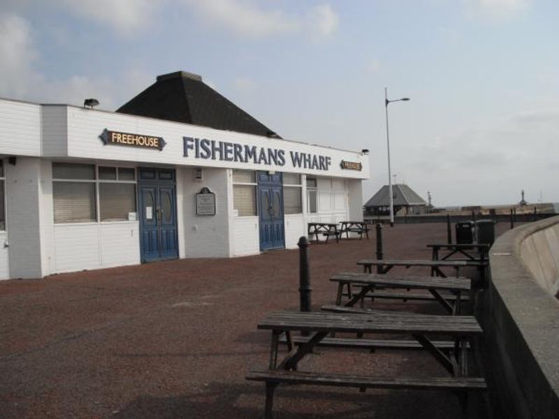 Fishermans Wharf Lowestoft. (Pub, Key). Published on 03-04-2015