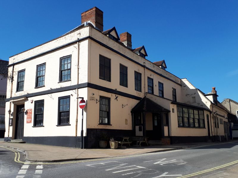 Three Tuns Bungay. (Pub, External, Key). Published on 26-03-2018