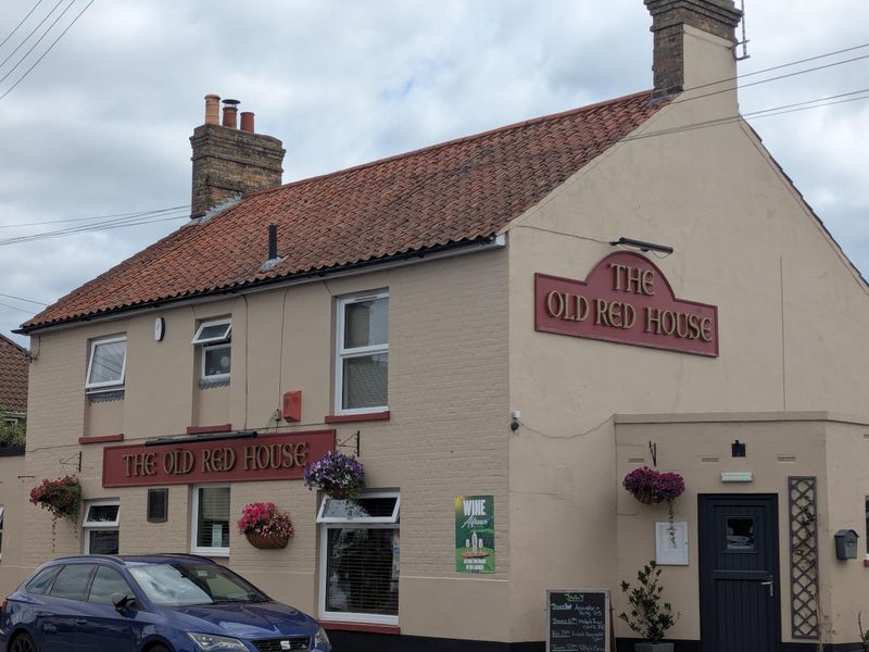 Old Red House Carlton Colville 050725.jpg. (Pub, External, Key). Published on 06-07-2025