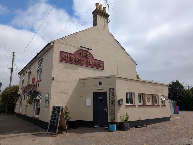 Old Red House Carlton Colville 110726.jpg. (Pub, External, Key). Published on 12-07-2026
