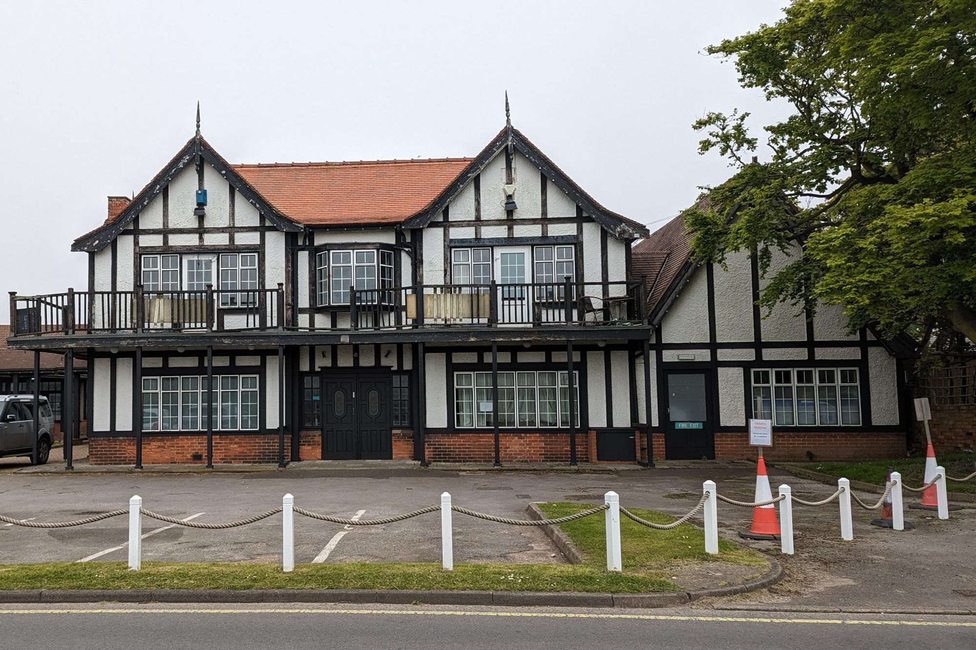 Corton Inn Corton 110524. (Pub, External, Key). Published on 12-05-2024