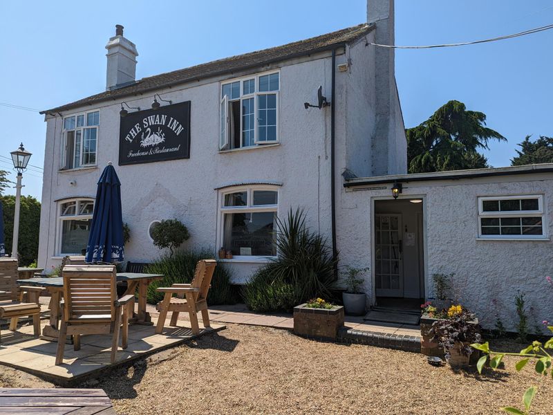 Swan Barnby v2 150623. (Pub, External). Published on 16-06-2023 