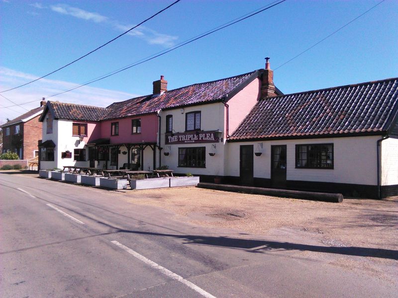 Triple Plea Halesworth old photo. (Pub, External, Key). Published on 25-05-2023