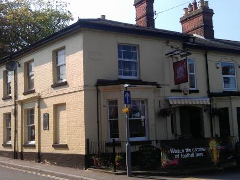 Caxton Arms Beccles. (Pub, External). Published on 18-05-2014
