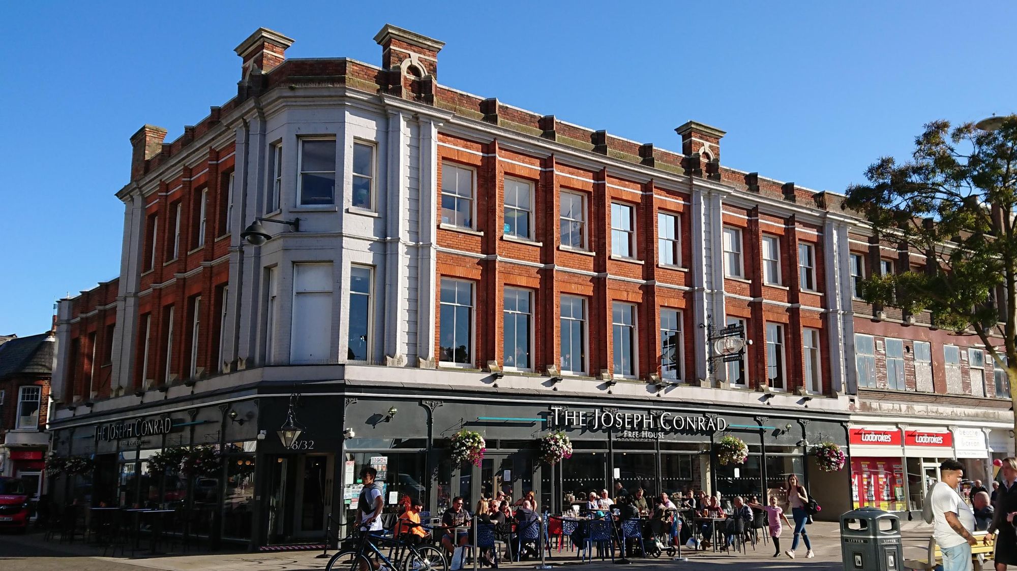 Joseph Conrad Lowestoft 190919. (Pub, External, Key). Published on 20-09-2019