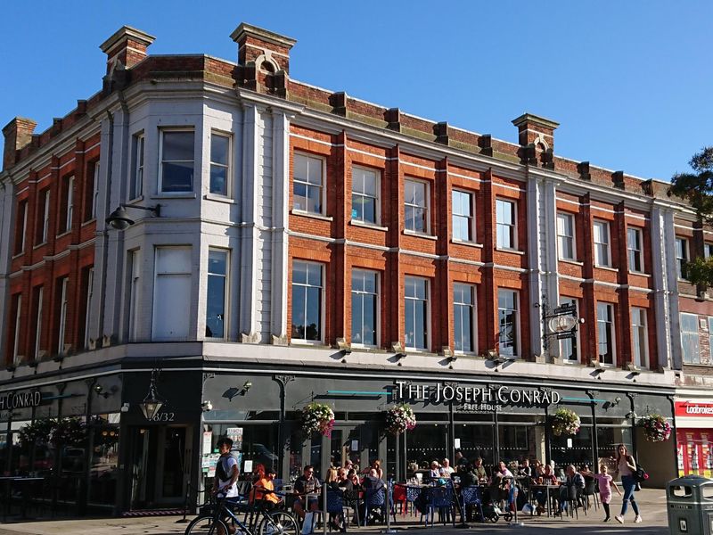 Joseph Conrad Lowestoft 190919. (Pub, External, Key). Published on 20-09-2019