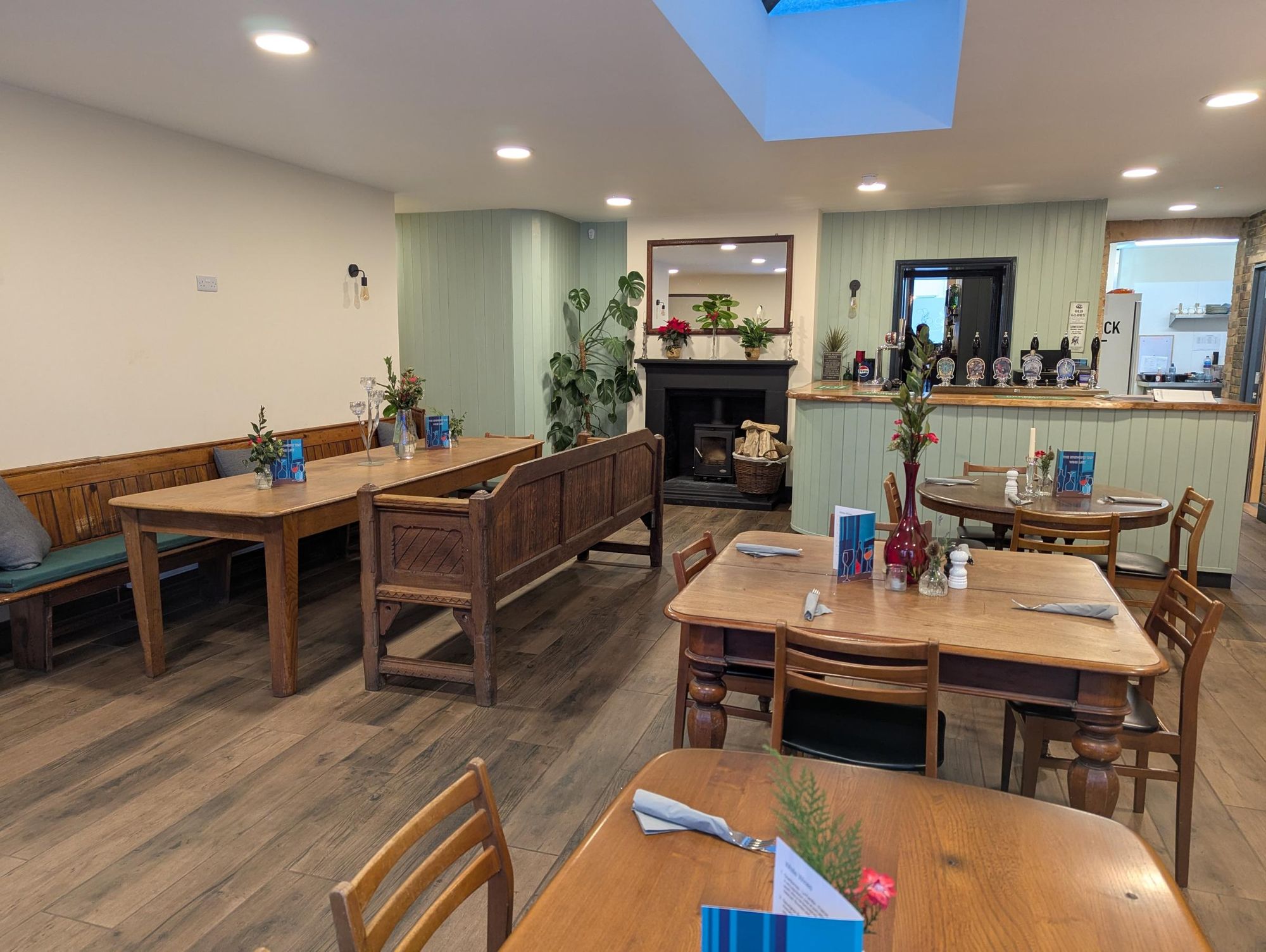 Brewery Tap Lowestoft back room 030126.jpg. (Pub, Bar). Published on 04-01-2026