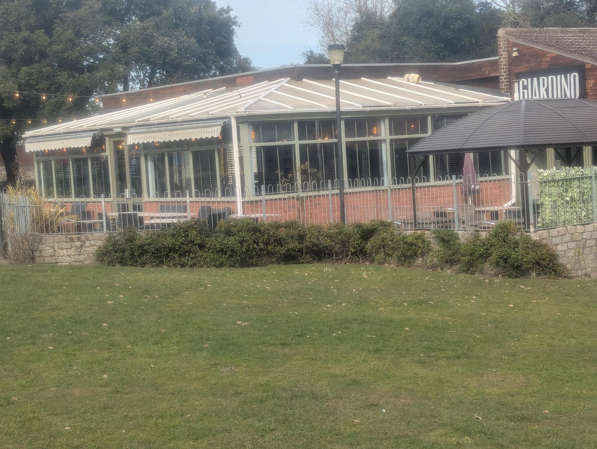 Giardino Lowestoft 210325 side view.jpg. (Pub, External). Published on 22-03-2025