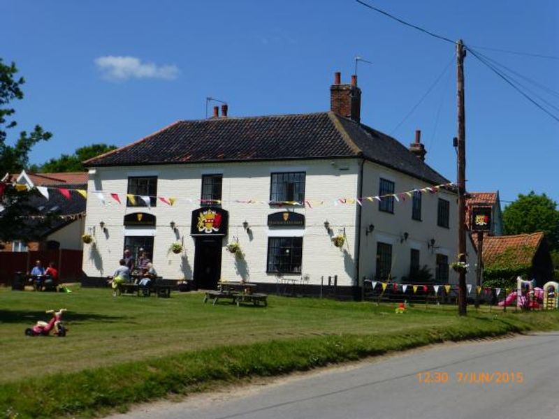 Huntingfield Arms. (Pub, External, Key). Published on 08-06-2015 