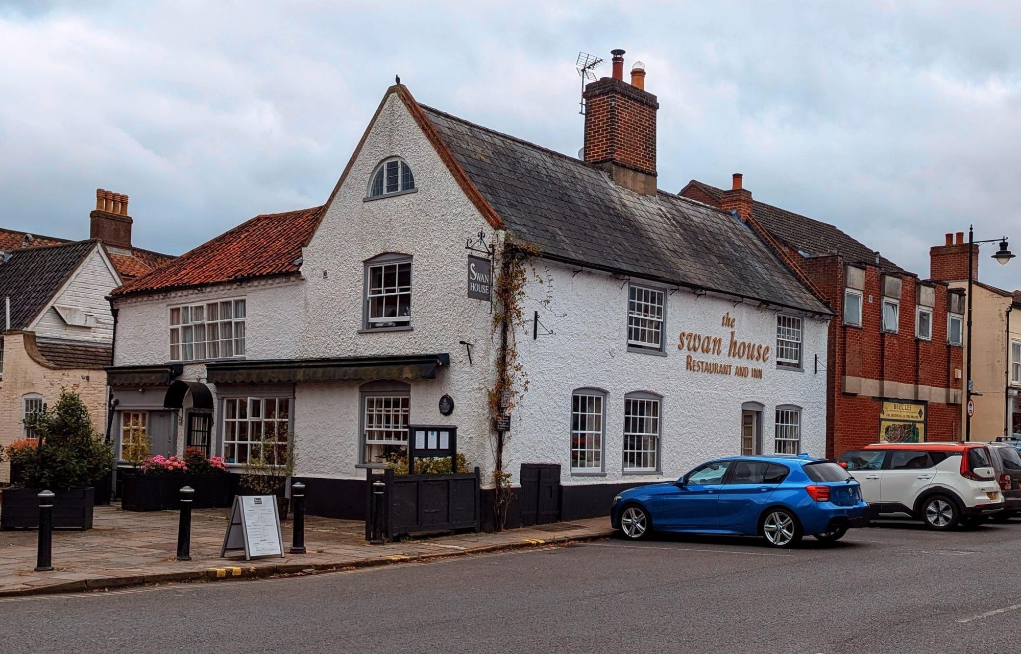 Swan House Beccles 030824.jpg. (Pub, External, Key). Published on 04-08-2024