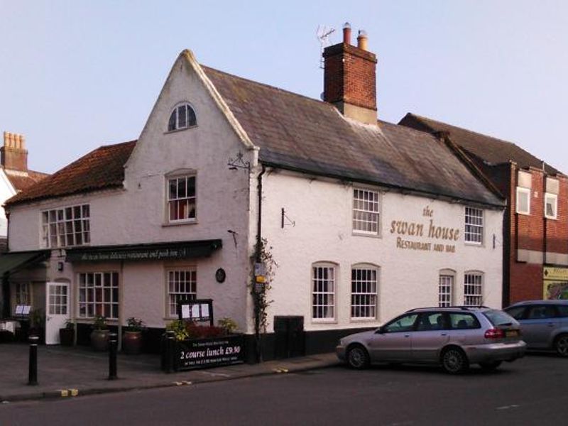 Swan House Beccles. (Pub, External, Key). Published on 10-04-2015