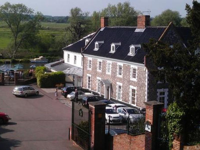 Waveney House Hotel Beccles 2018. (Pub, External). Published on 18-05-2014