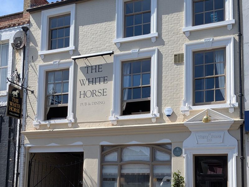 White Horse Beccles 080826.jpg. (Pub, External, Key). Published on 08-08-2026