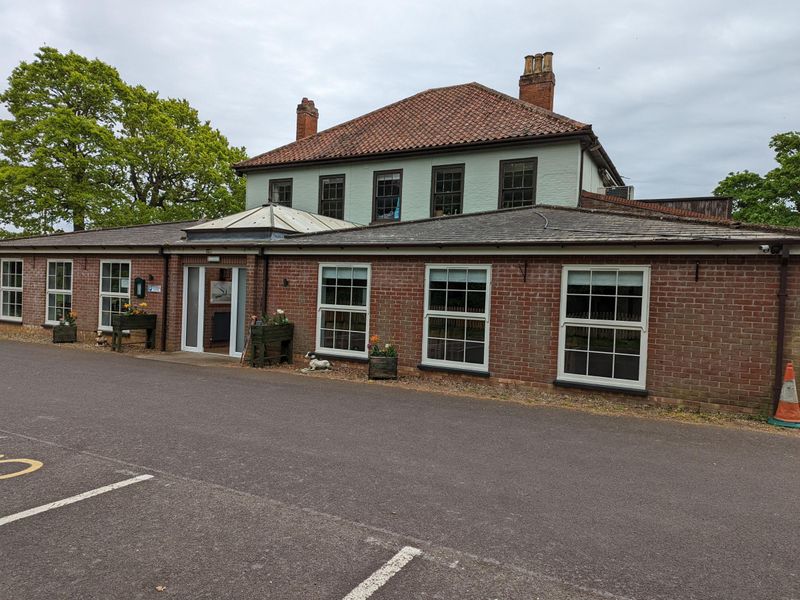 Livingstones Kessingland side 100522. (Pub, External). Published on 11-05-2022