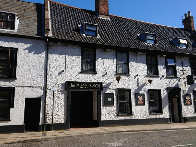 Royal Falcon Lowestoft 190322. (Pub, External). Published on 21-03-2022