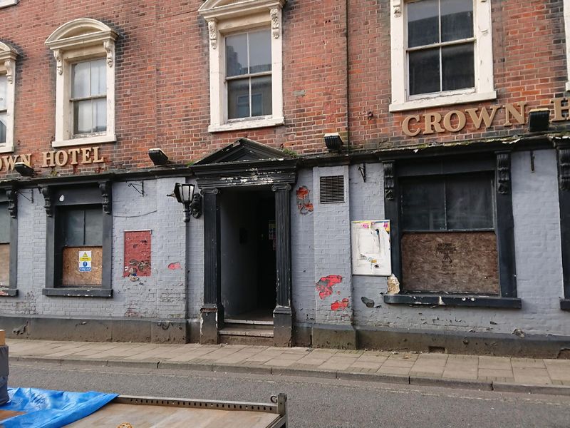Crown Hotel Lowestoft - long term closed 050222. (Pub, External, Key). Published on 06-02-2022