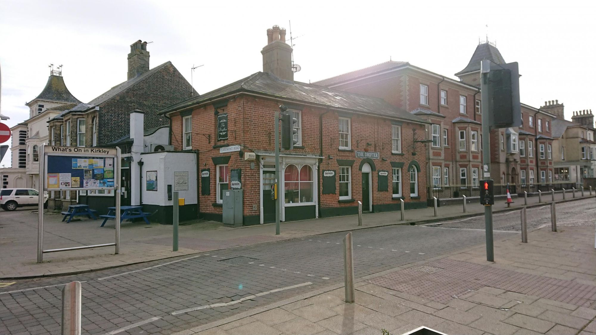 Drifter Lowestoft 050222. (Pub, External). Published on 06-02-2022