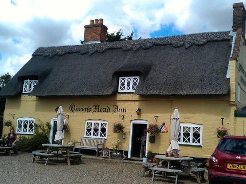 Blyford Queens Head. (Pub). Published on 18-09-2014