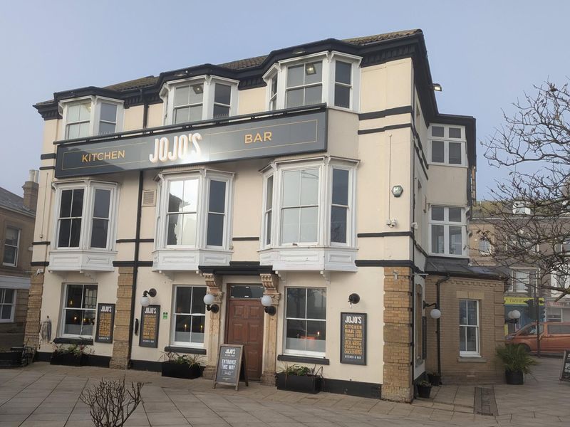 Jojo's Lowestoft side 261125.jpg. (Pub, External). Published on 27-11-2025 