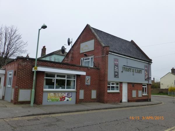 First & Last Lowestoft - side view. (Pub, External). Published on 06-04-2015