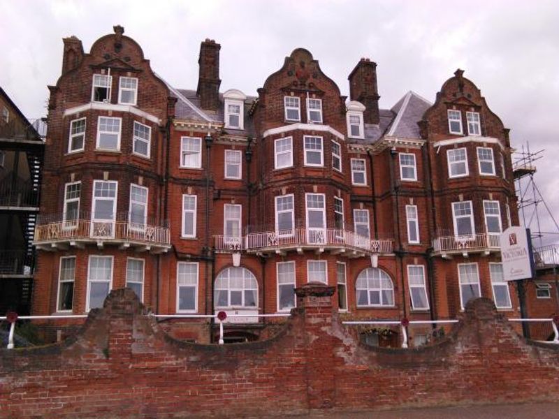 Victoria Hotel Lowestoft - rear facing sea. (Pub, External, Key). Published on 07-05-2015