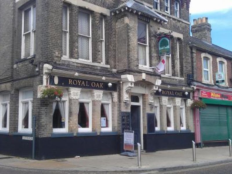 Royal Oak Lowestoft. (Pub, External). Published on 08-02-2015 