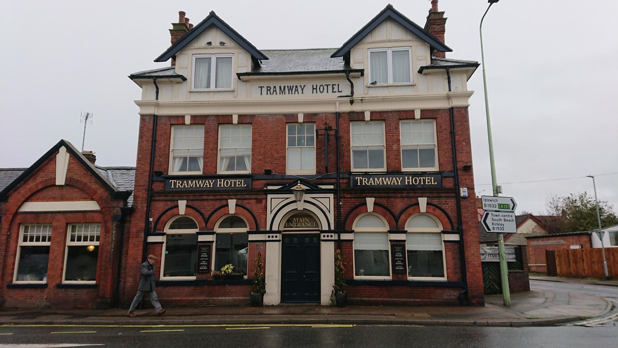 Tramway Hotel Pakefield front Nov19. (Pub, External). Published on 28-11-2019