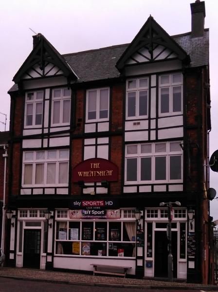OLD - Wheatsheaf Lowestoft. (Pub, External). Published on 15-02-2015