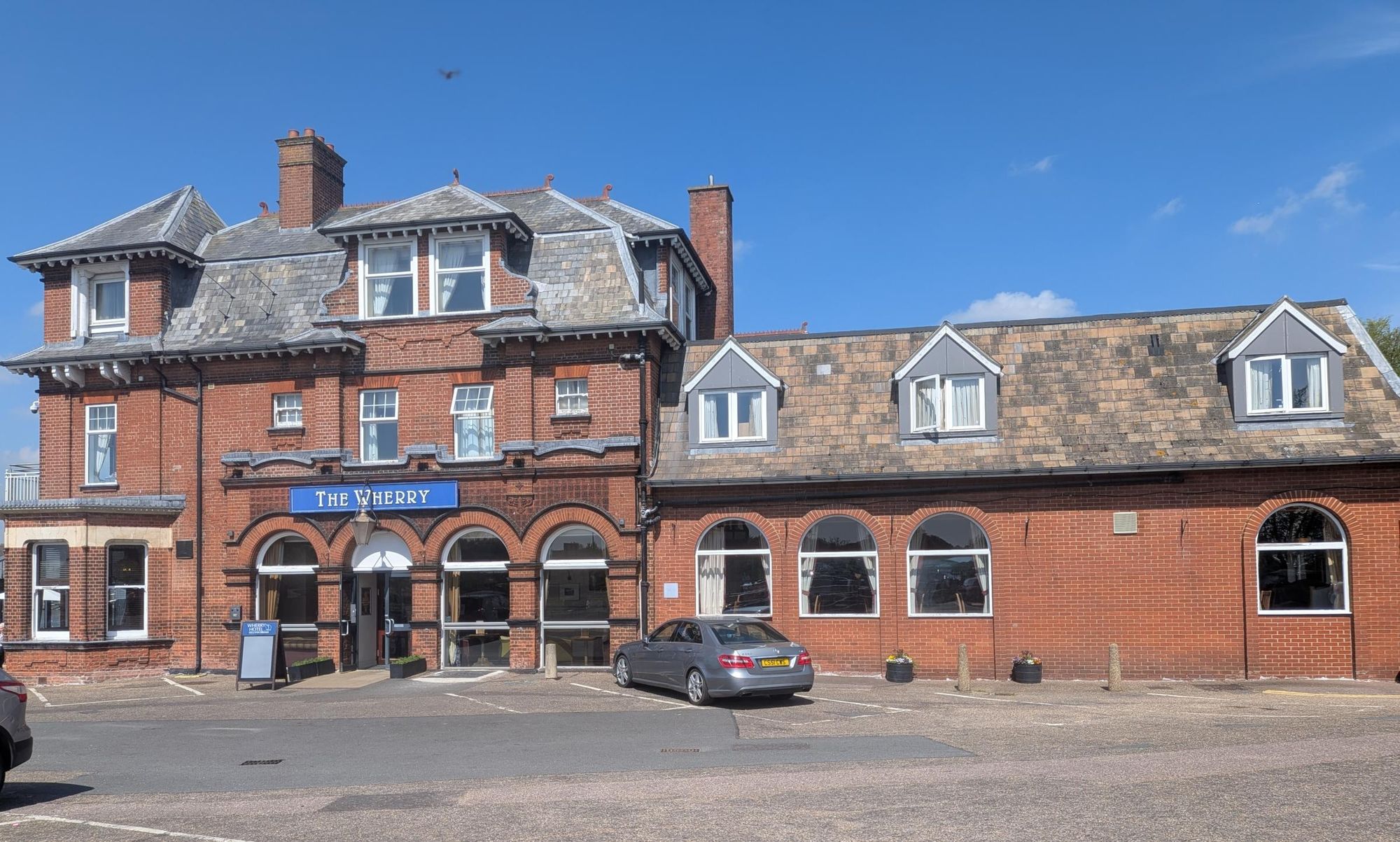 Wherry Hotel Oulton Broad - side 020526.jpg. (Pub, External). Published on 03-05-2026