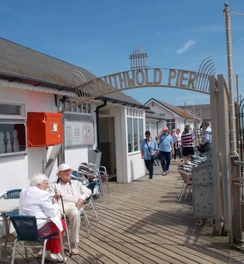 Southwold Pier 1. (Pub, External). Published on 05-06-2015