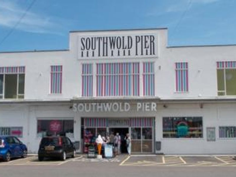 Southwold Pier 2. (Pub, External, Key). Published on 05-06-2015