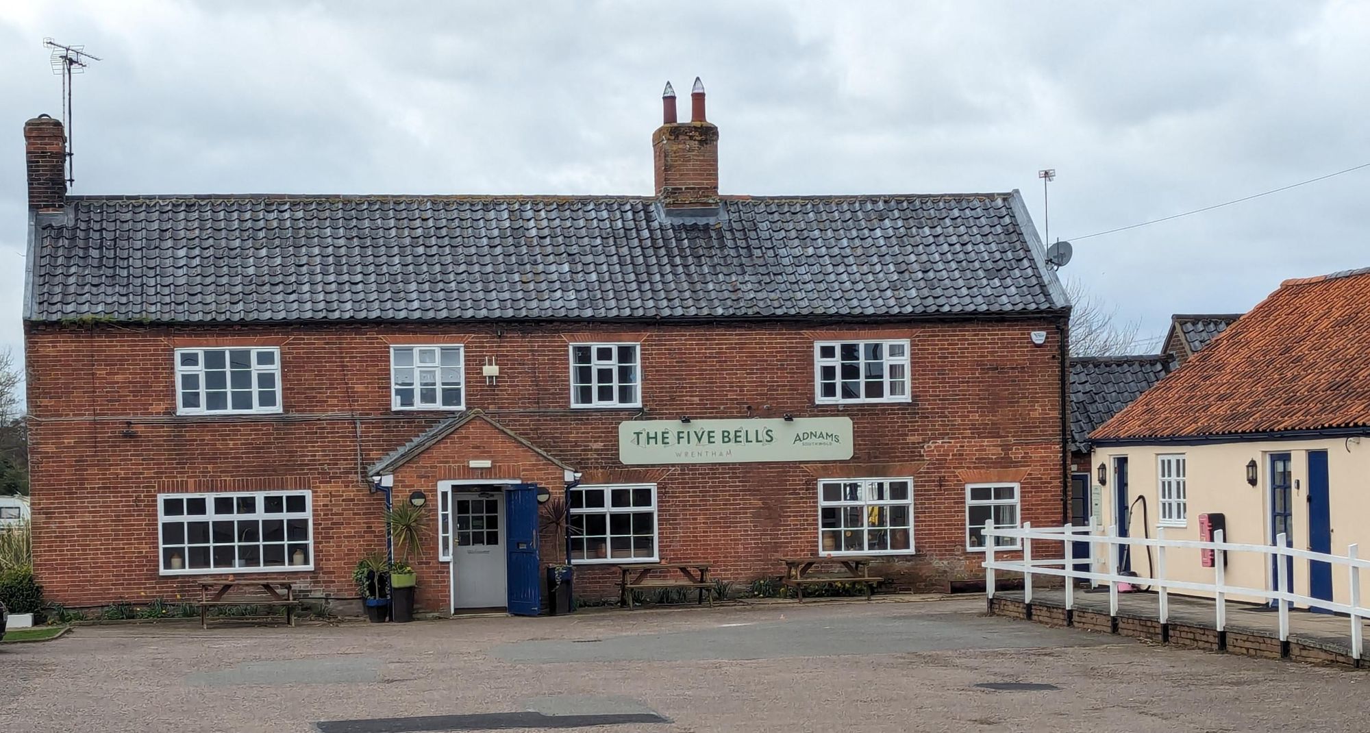 Five Bells South Cove 230324. (Pub, External). Published on 24-03-2024