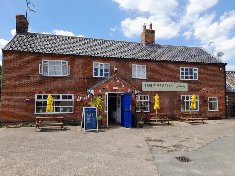Five Bells, South Cove 10.6.22. (Pub, External, Key). Published on 25-06-2022