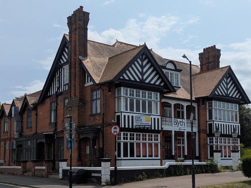 Blyth Southwold 040625.jpg. (Pub, External, Key). Published on 05-06-2025 