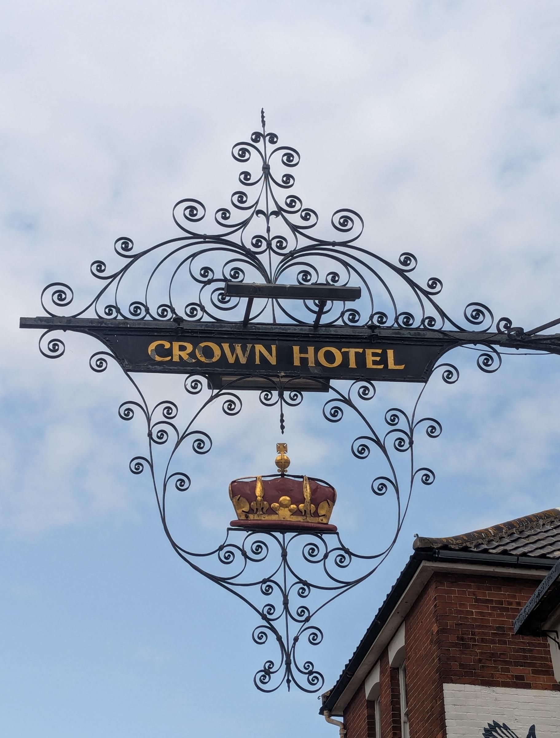 Crown Hotel Southwold sign 040625.jpg. (External, Sign). Published on 05-06-2025